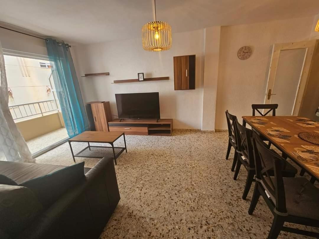 Terezia Apartamento Torrevieja Exterior foto