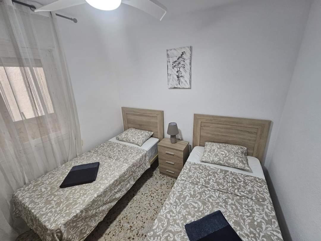 Terezia Apartamento Torrevieja Exterior foto